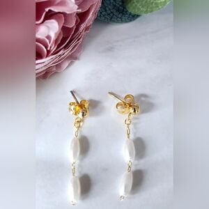Vintage 80s Elegant Double Pearl Drop Earrings